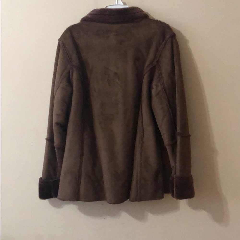 Coat - Picture 2 of 2